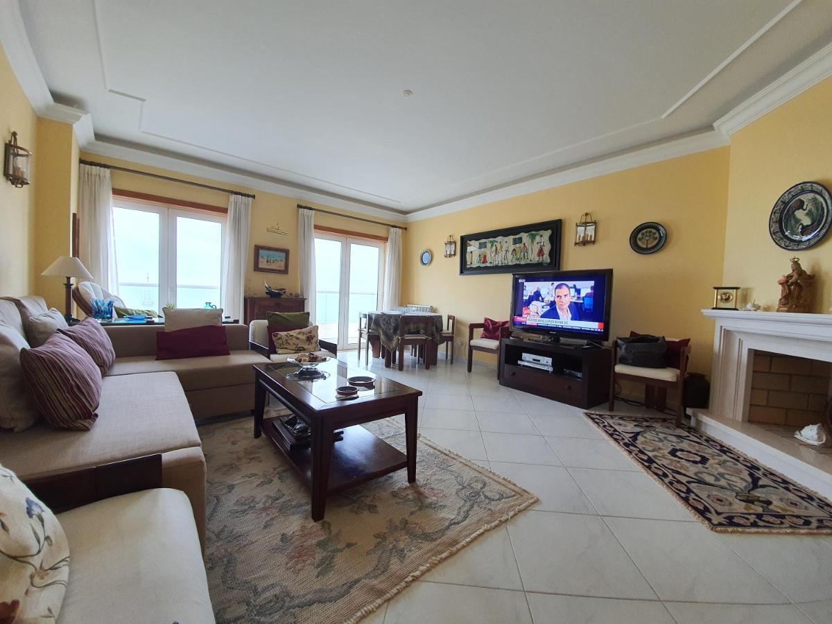 Nazare Apartamento Em Frente Ao Mar Exteriör bild