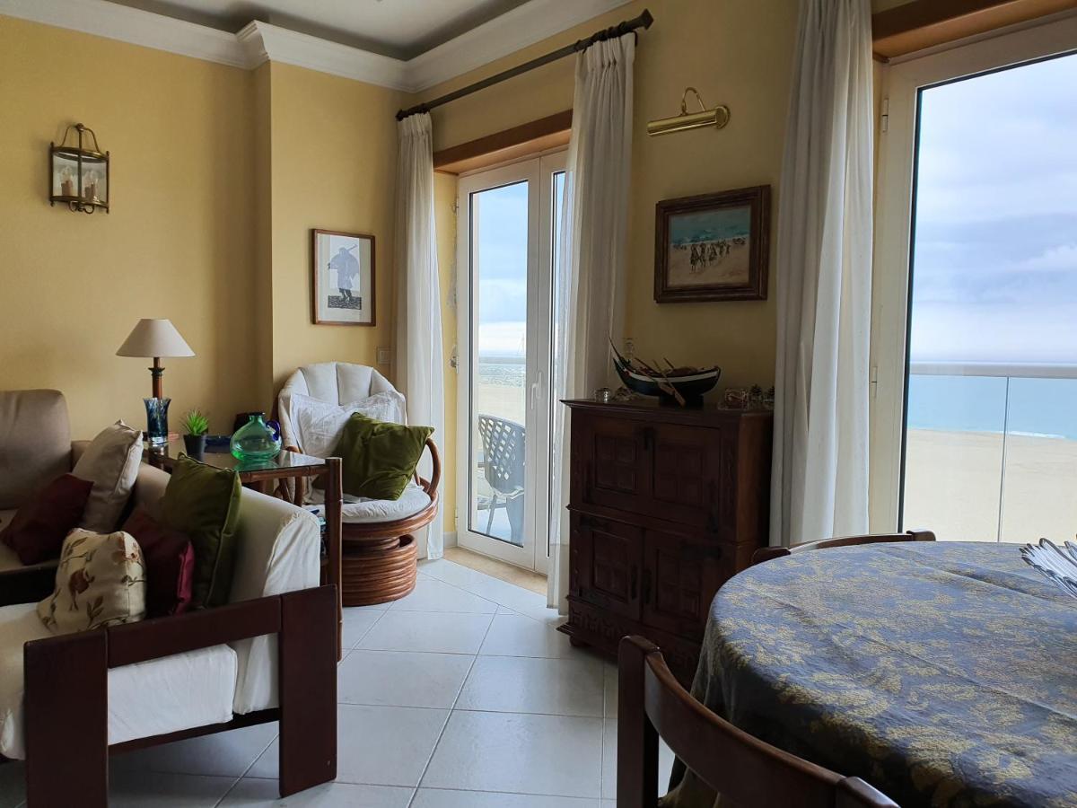 Nazare Apartamento Em Frente Ao Mar Exteriör bild