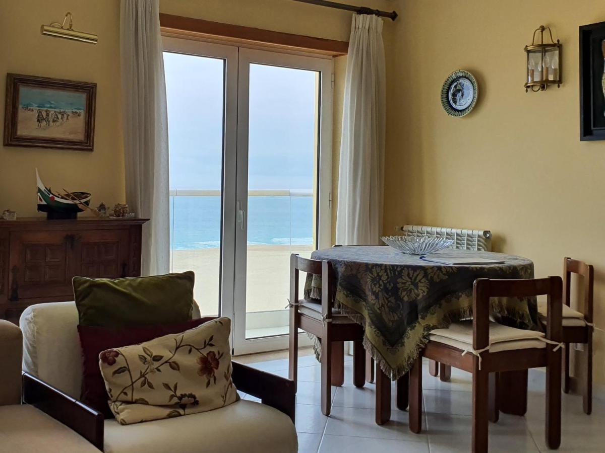 Nazare Apartamento Em Frente Ao Mar Exteriör bild