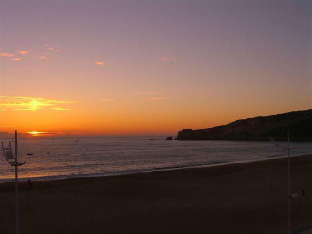Nazare Apartamento Em Frente Ao Mar Exteriör bild